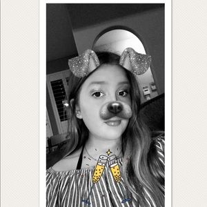 Meet your Posher, Abigail